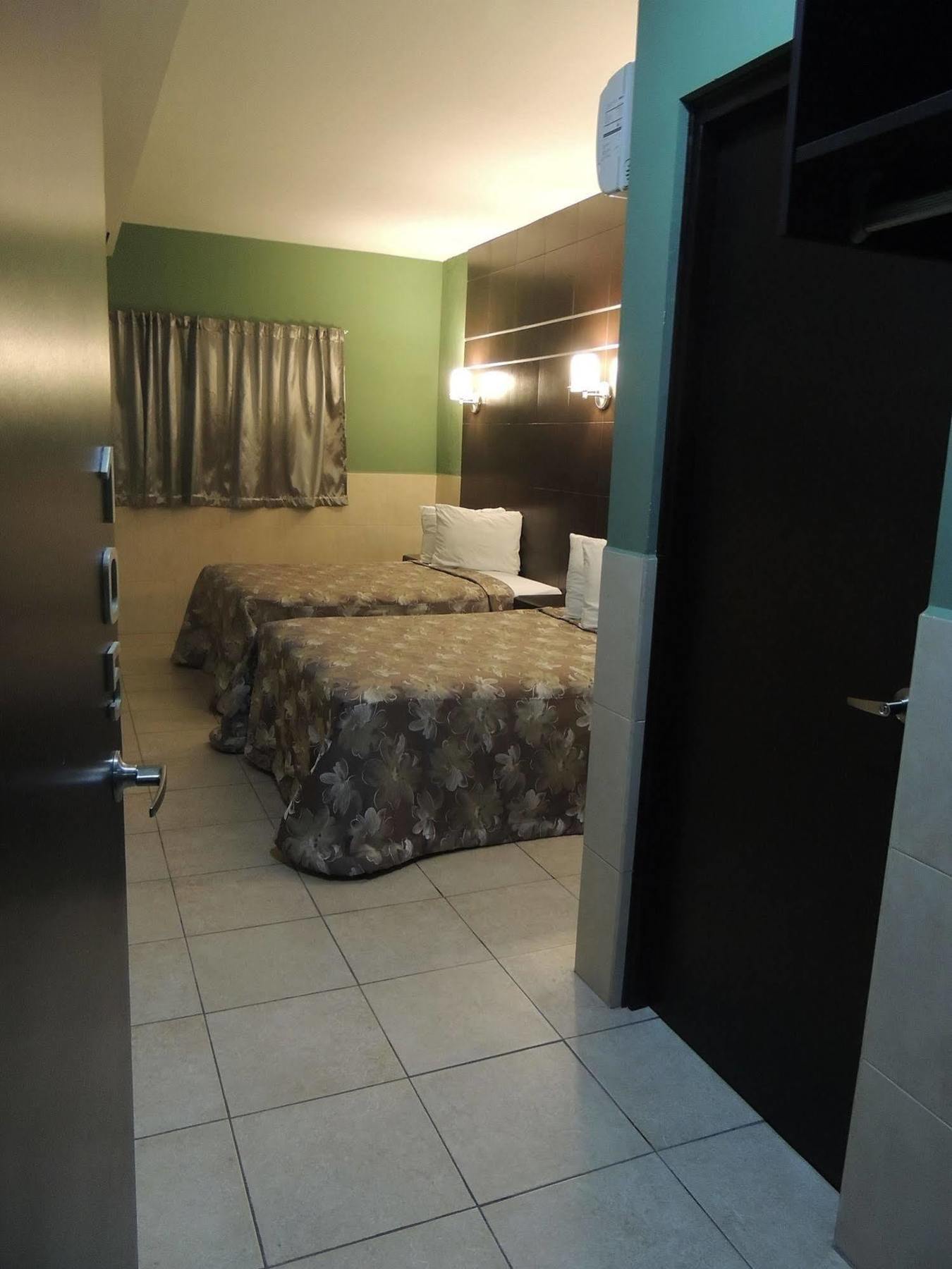 Hotel Metropolitano Tampico Buitenkant foto